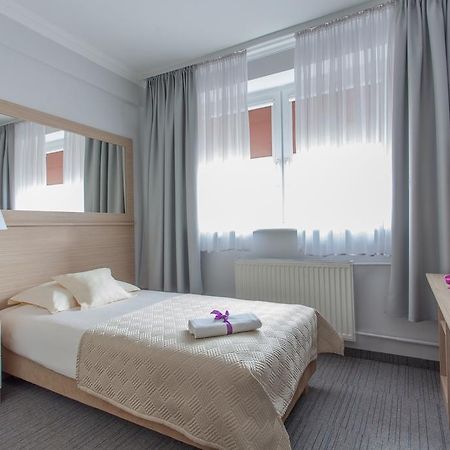 Villa Anna Gdansk - Noclegi Rooms - Free Parking Dış mekan fotoğraf