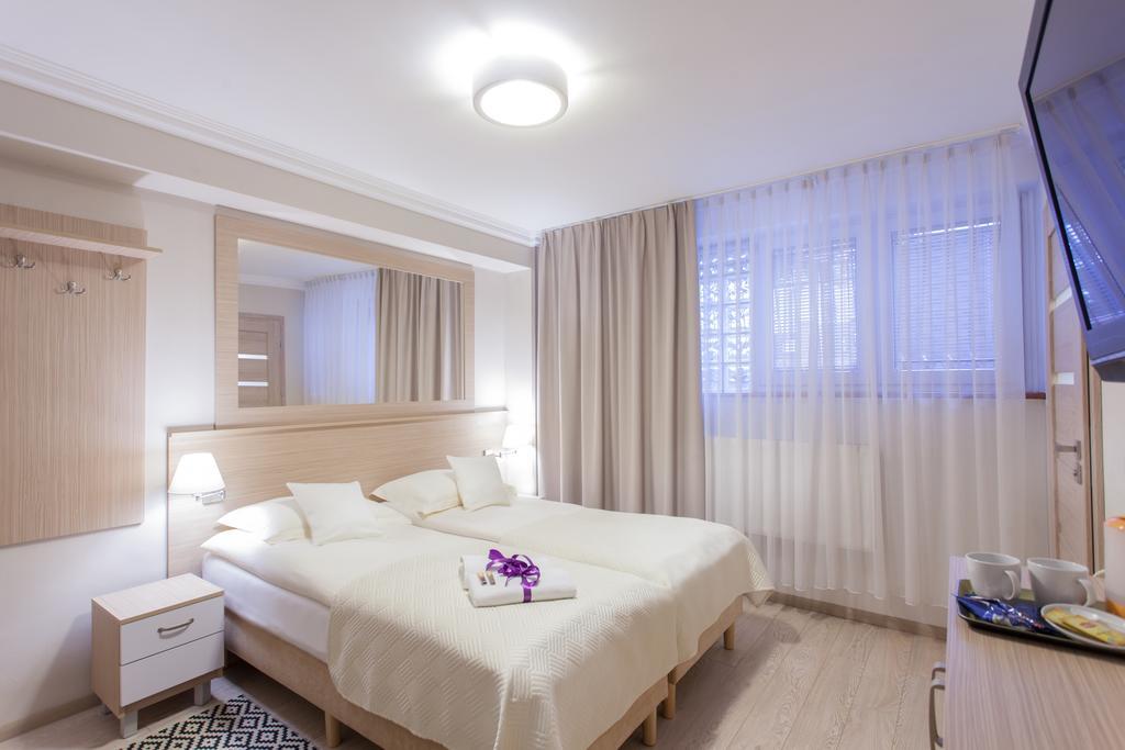 Villa Anna Gdansk - Noclegi Rooms - Free Parking Dış mekan fotoğraf