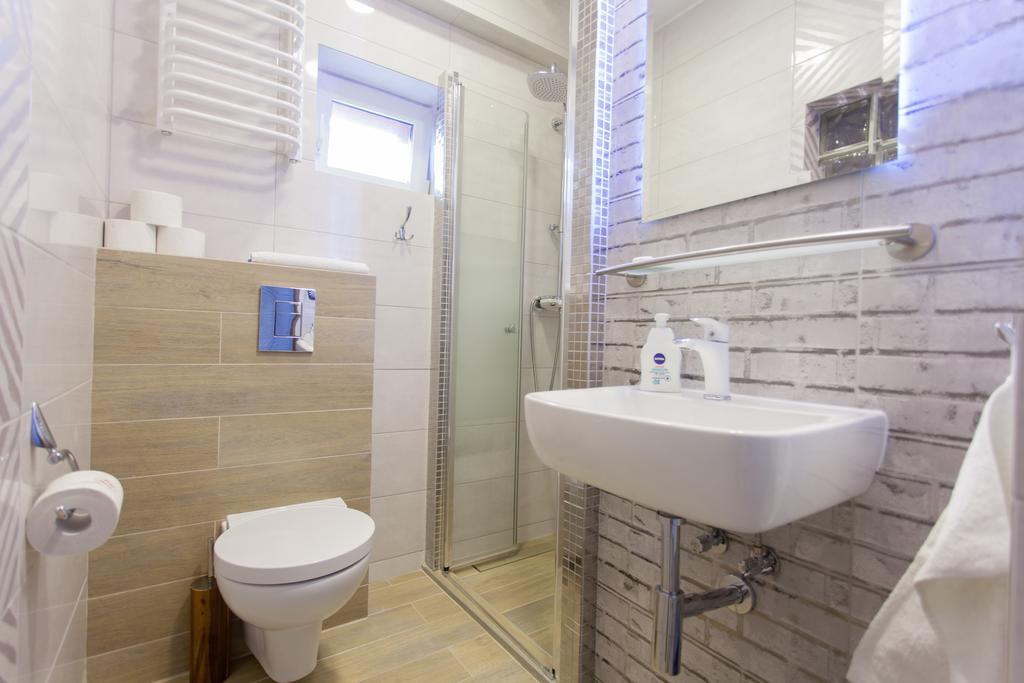 Villa Anna Gdansk - Noclegi Rooms - Free Parking Dış mekan fotoğraf