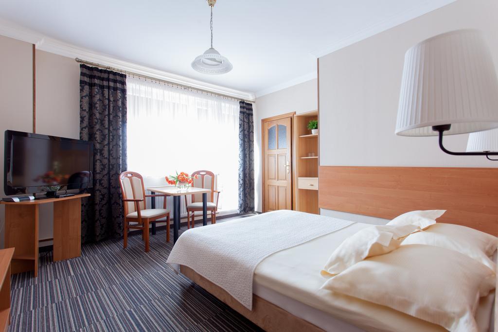 Villa Anna Gdansk - Noclegi Rooms - Free Parking Dış mekan fotoğraf