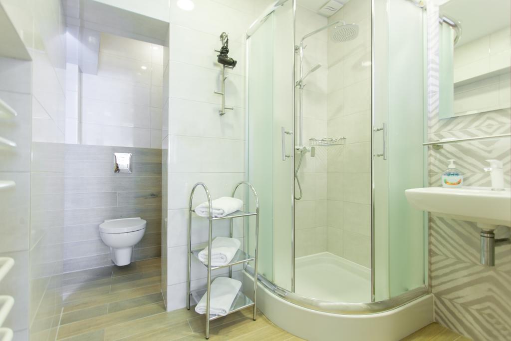 Villa Anna Gdansk - Noclegi Rooms - Free Parking Dış mekan fotoğraf